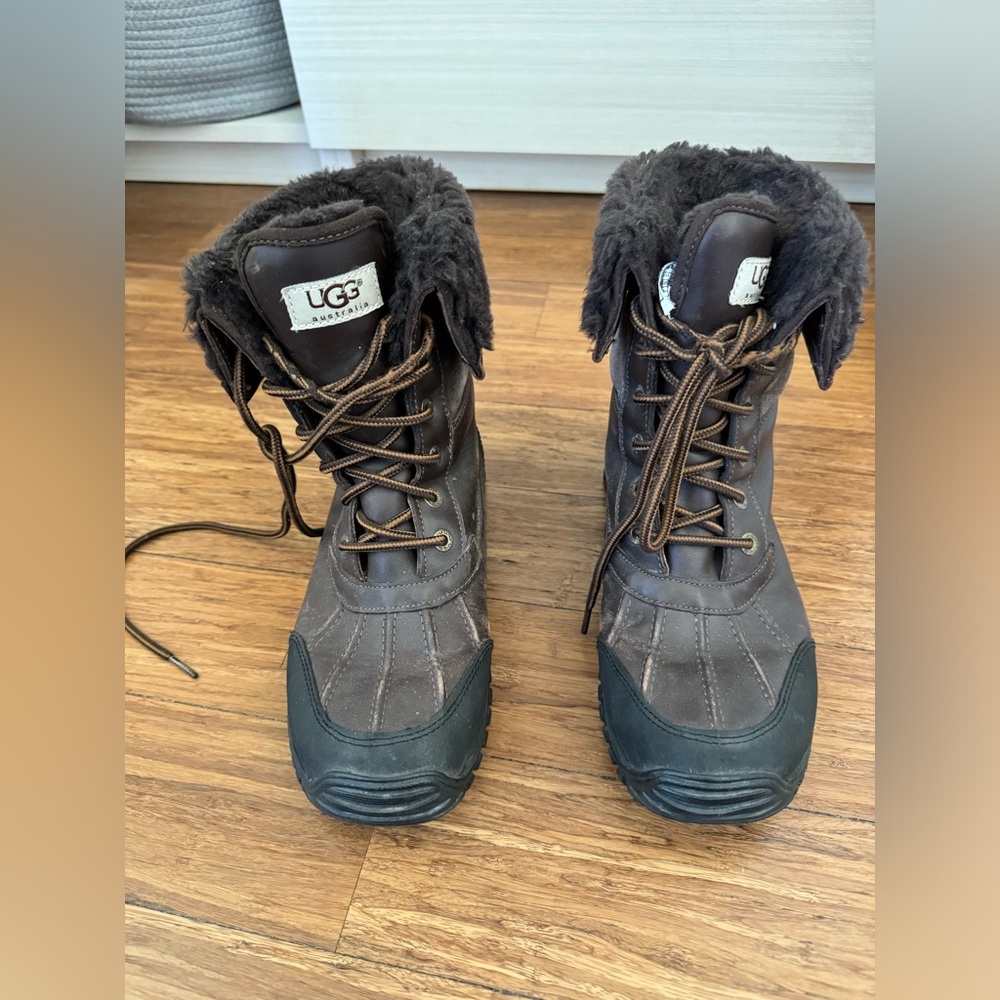 Brown Women's UGGS Adirondack Round Toe Leather & Suede Waterproof Booties